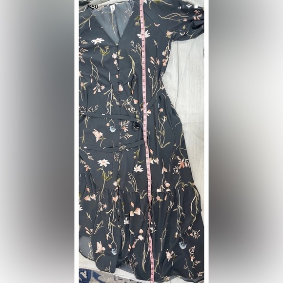 H&M‎ Tie Belt Crepe Dress Gray Floral Long Button Present Sleeve Woman’s Size S - Picture 14 of 15